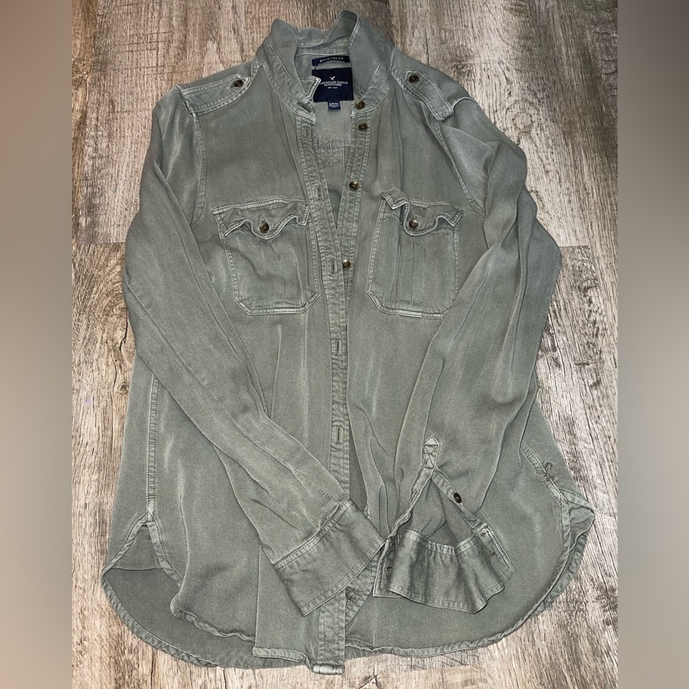 green american eagle jacket!
